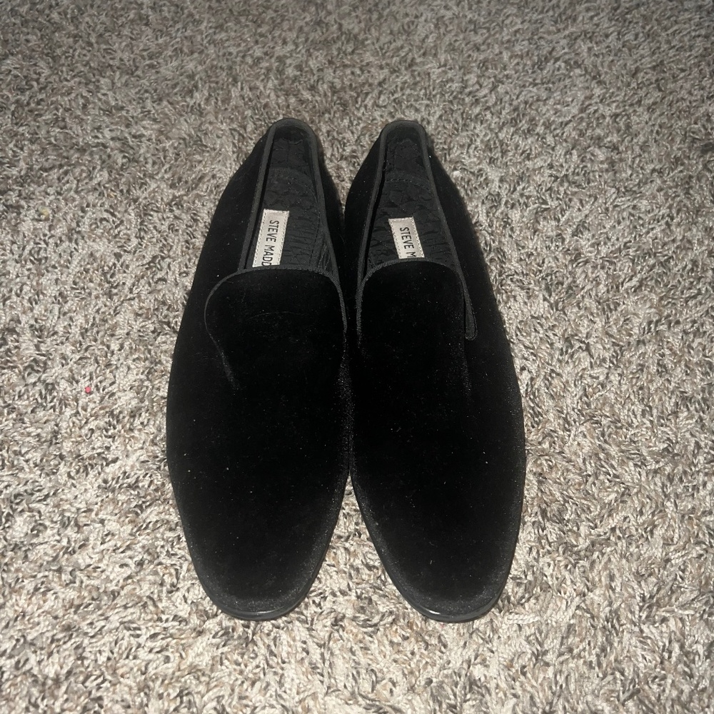 STEVE MADDEN LAIGHT BLACK VELVET MENS DRESS SHOES